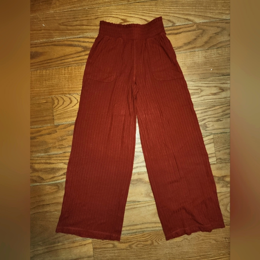 Wide leg knit pants